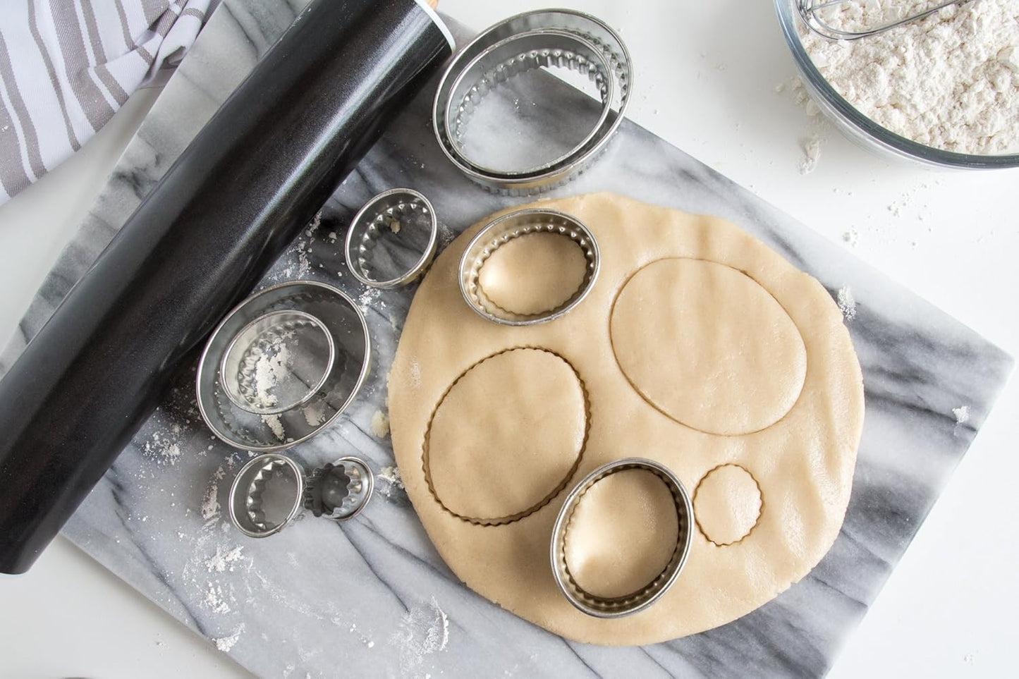 Plain and Crinkled Oval Cookie Cutters Set - 9 piece