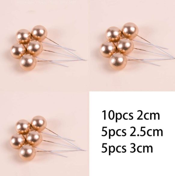 20pcs Mixed Size Gold Foam Balls