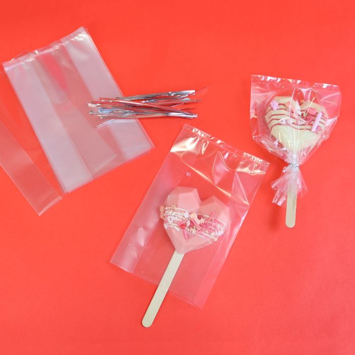 Lollipop Bags With Silver Ties Pk/25 (152 X 95mm / 6 X 3.75”)