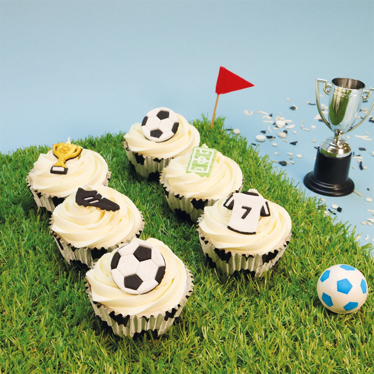 Edible Soccer Cupcake Topper