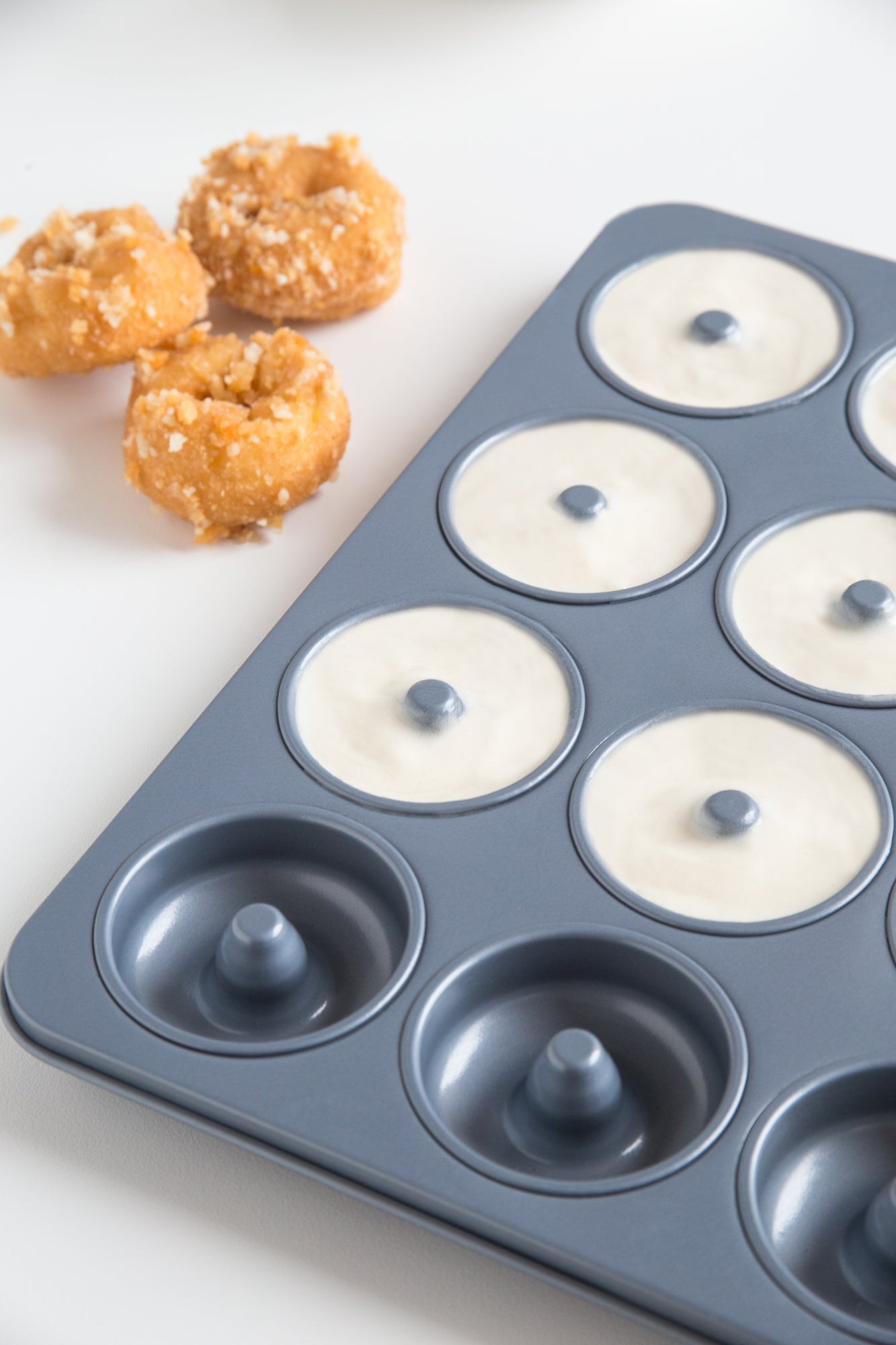 Non-Stick 12-Cavity Mini Donut Pan