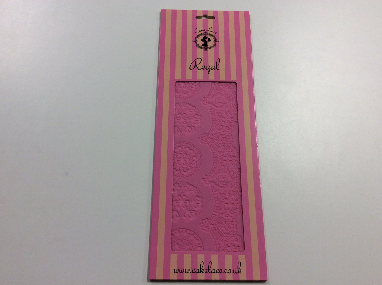 Regal Cake Lace Mat