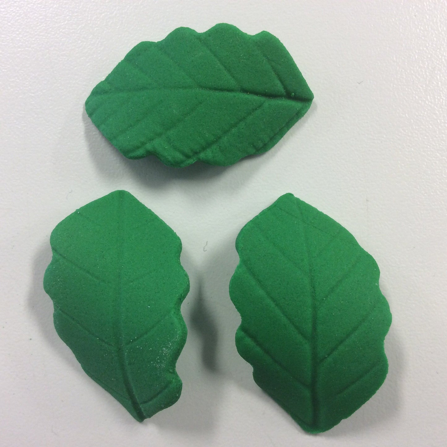 Gum Paste Holly Leaf Medium - Green