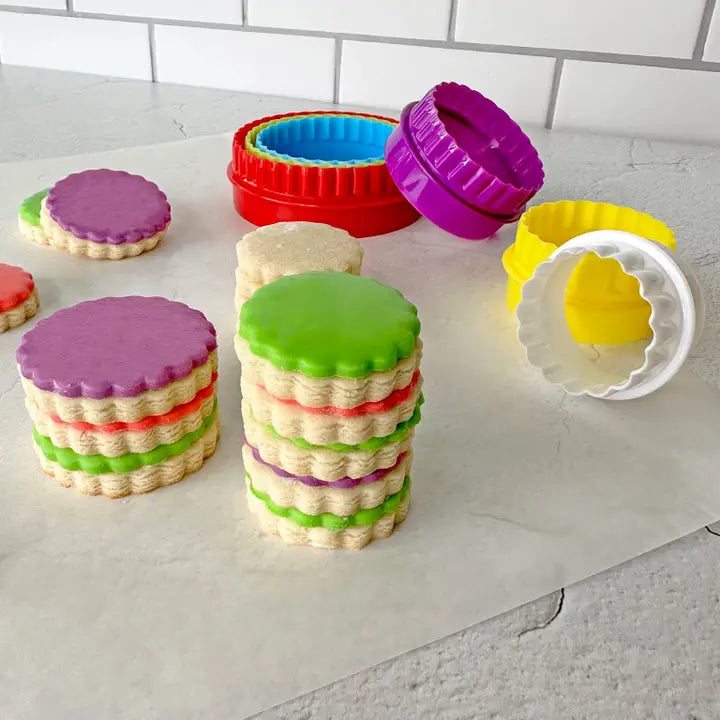 Round 6 Pc Biscuit Cutter Set