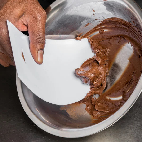 7 1/2" x 4 3/4" Large Plastic Bowl Scraper