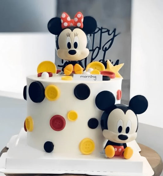 2 Pieces Of Mickey And Minnie Cake Decoration