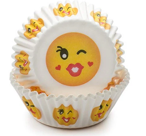 Fox Run Kiss Emoji Baking Cup Set of 50