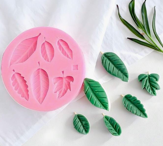 6-Leaf Design Chocolate Mold