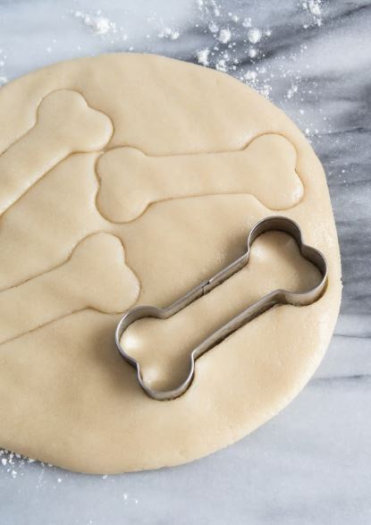 3" Dog bone cookie cutter