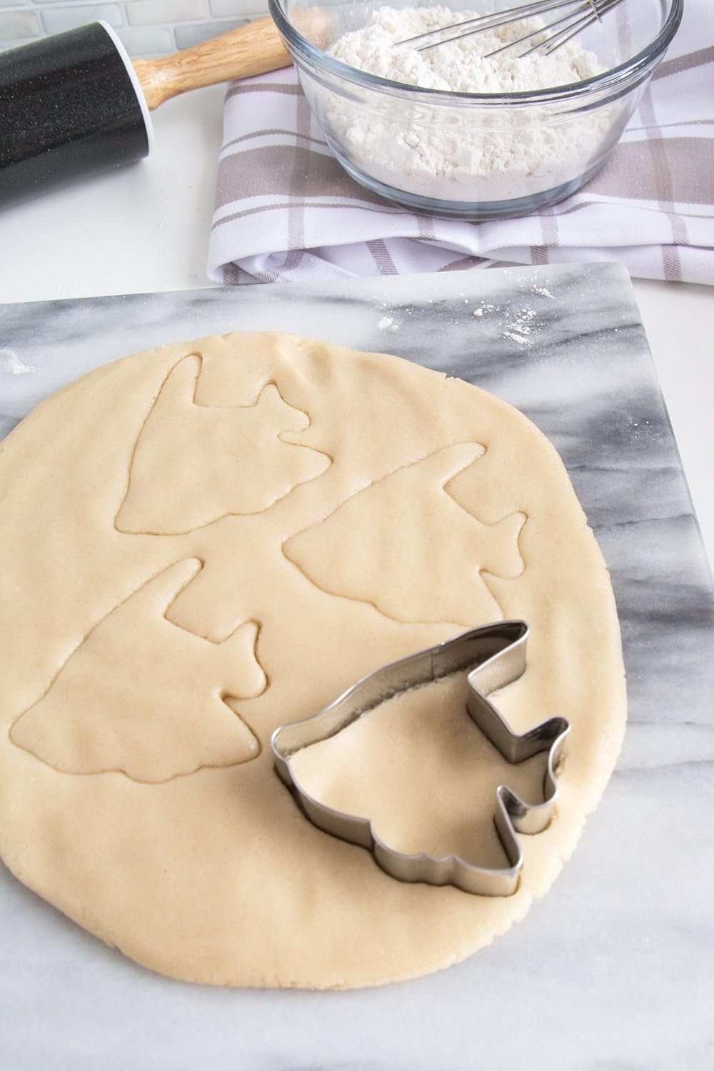 Tropical fish cookie cutter