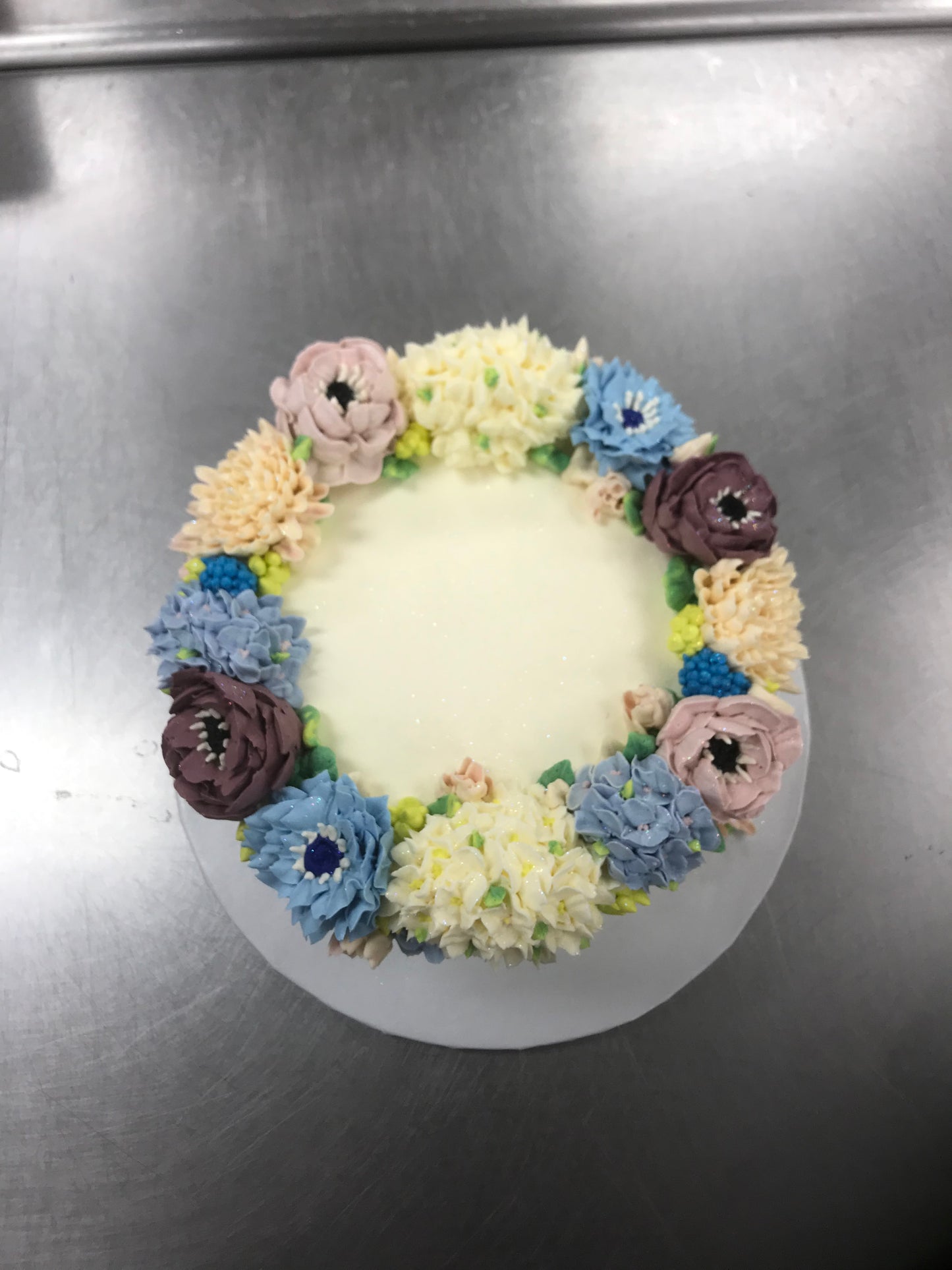 Beautiful Buttercream Floral-- 11/15/25 2pm
