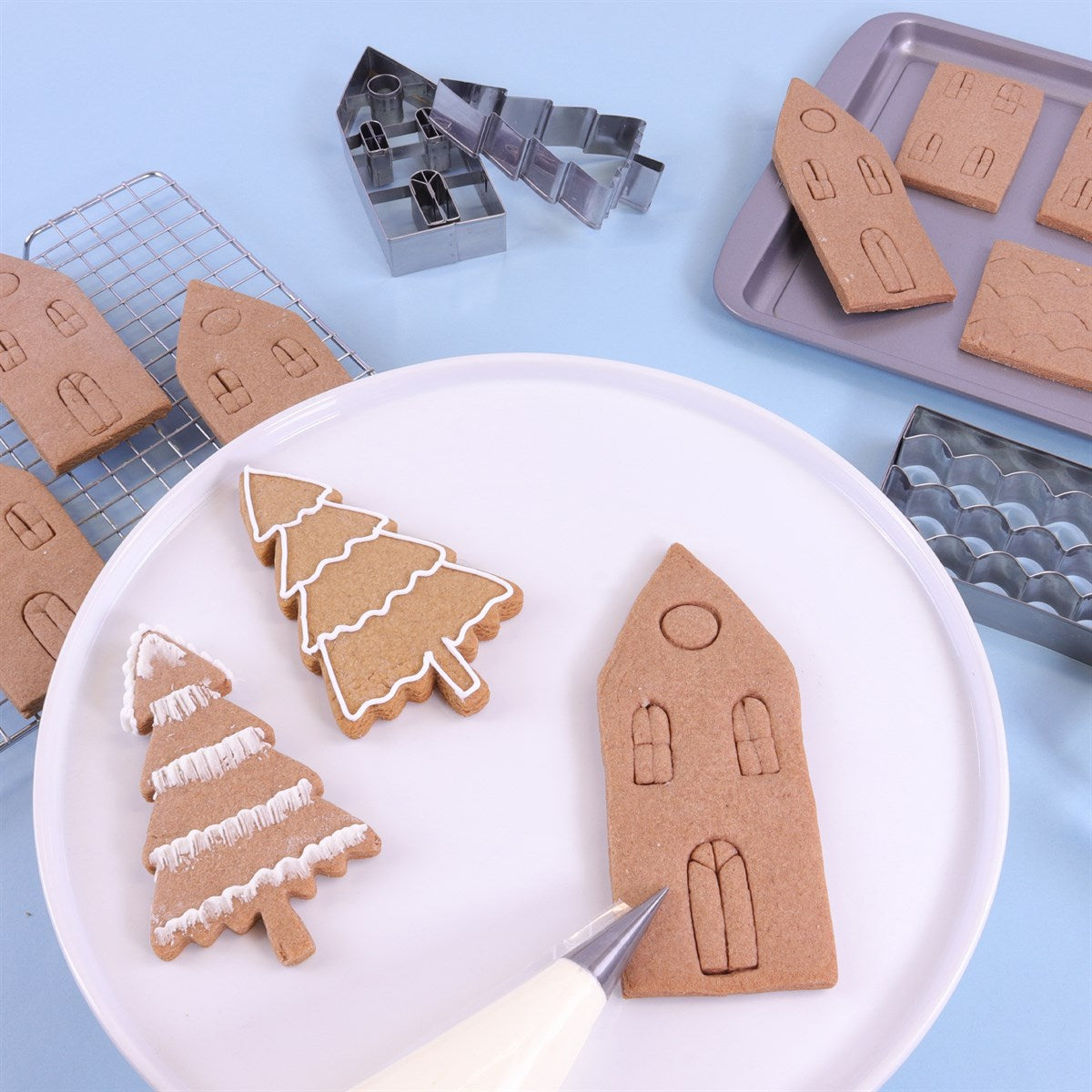 Gingerbread House Cutter Set