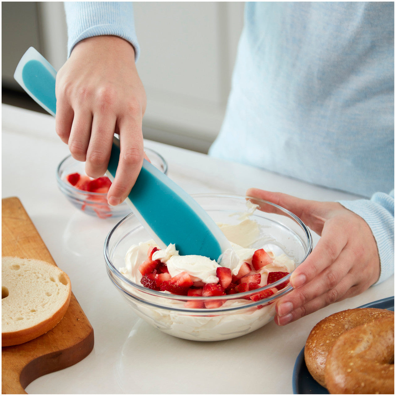 Versa-Tools Silicone Spread and Scrape Universal Spatula for Cooking and Baking