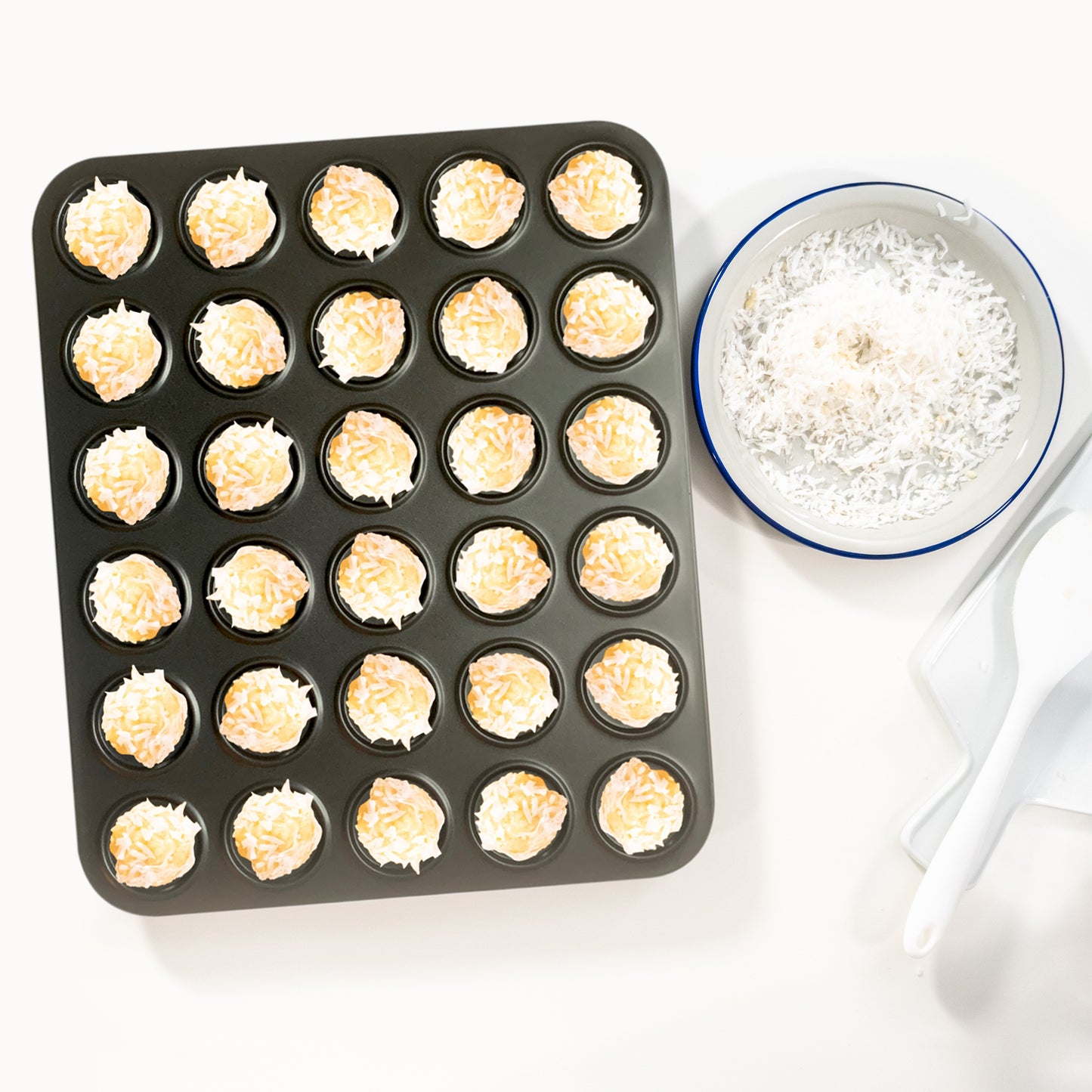 Mini Macaron Pan