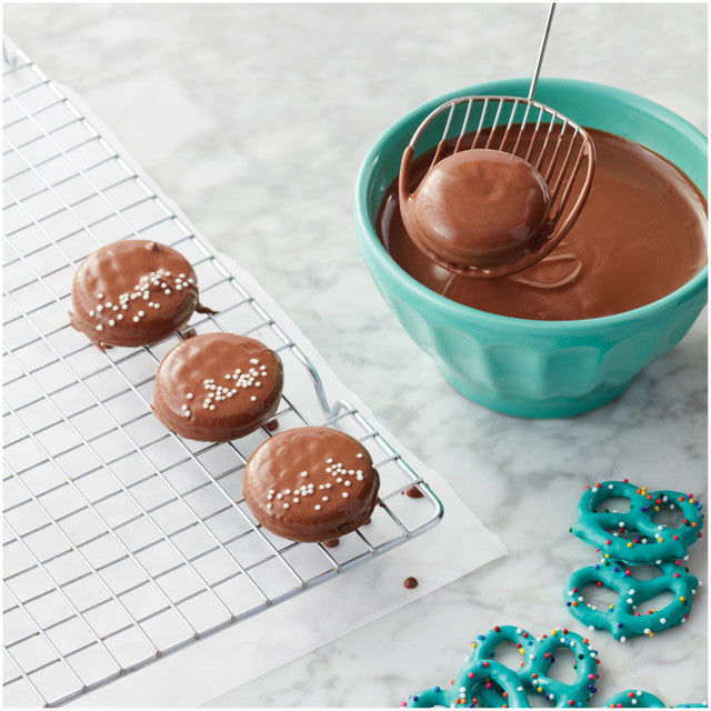 Candy Melts Candy Dipping Scoop