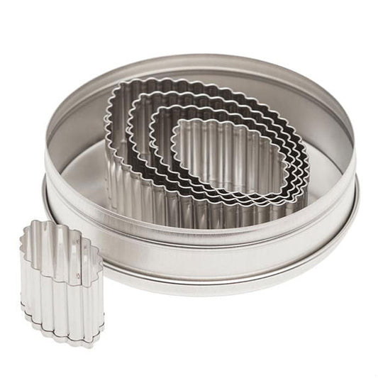 Football Fluted 5pc cutter set