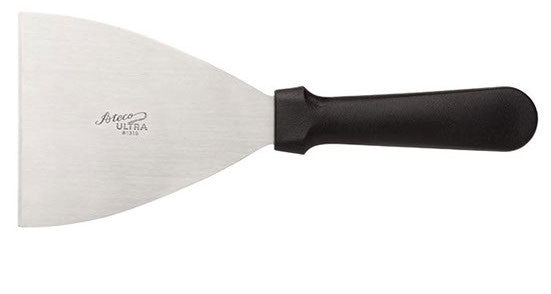 Pastry Scraper- Plastic Handle