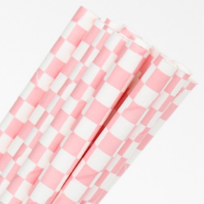 Pink and White Checkered Straws